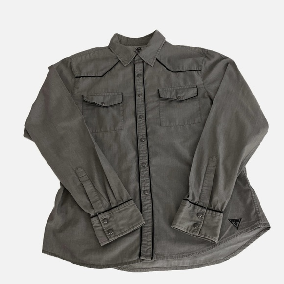 Guess Men’s Button Down Western Shirt Pearl Snap Size Medium Gray Black Trim - Picture 4 of 9
